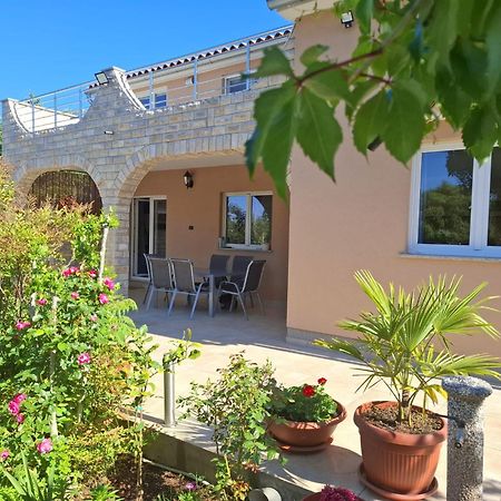 Apartman Melita Galižana エクステリア 写真
