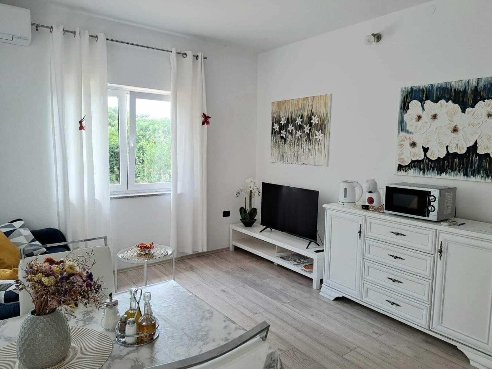 Apartman Melita Galižana エクステリア 写真