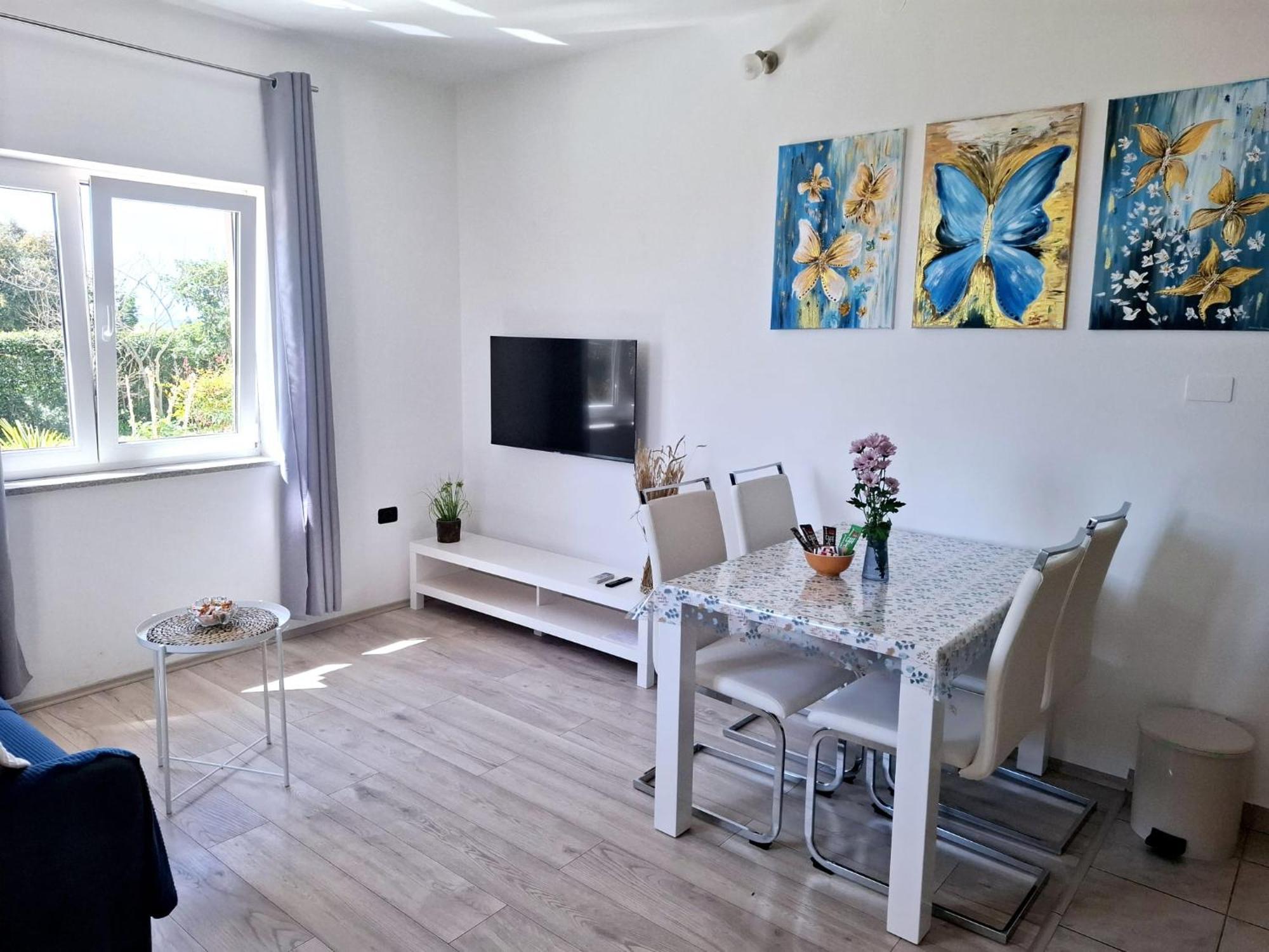 Apartman Melita Galižana エクステリア 写真