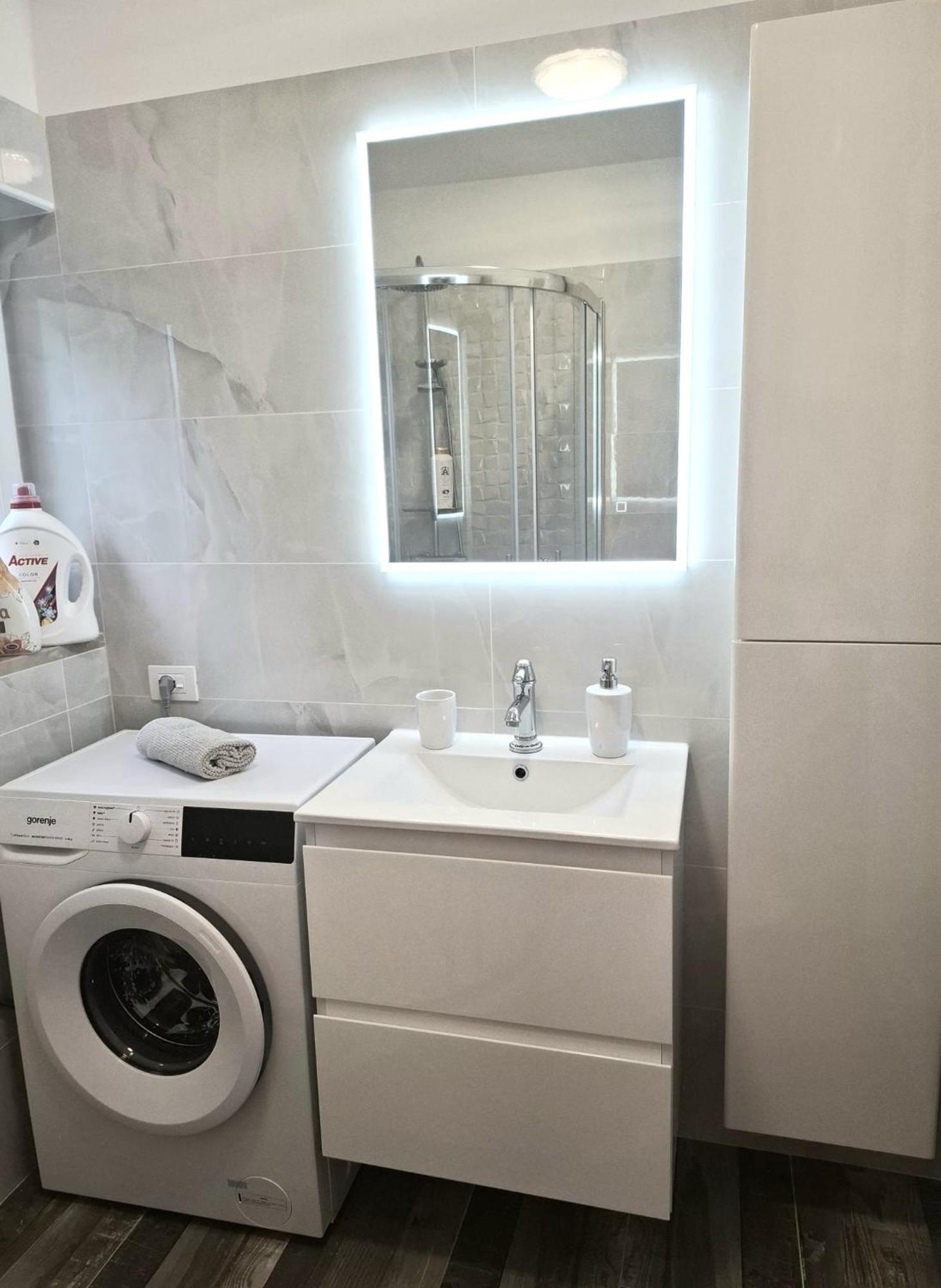 Apartman Melita Galižana エクステリア 写真